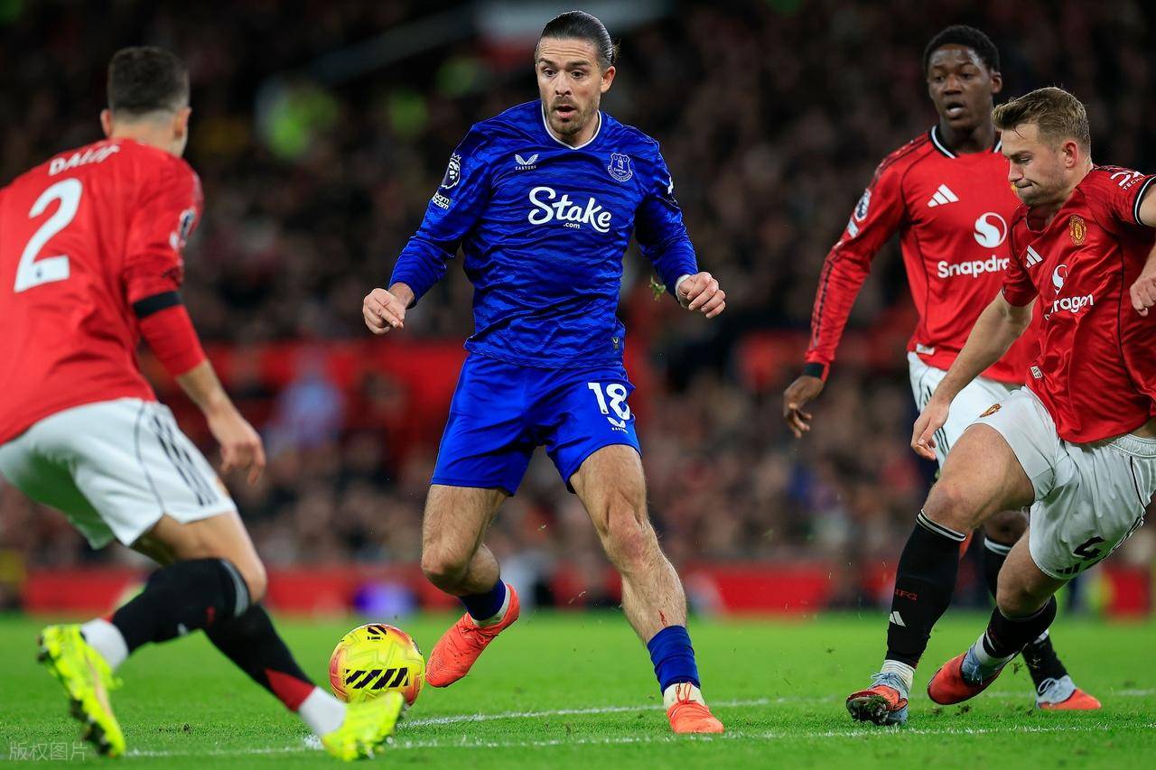 曼联为何0-1不敌10人埃弗顿？答案很明显了，很多人还没发现！